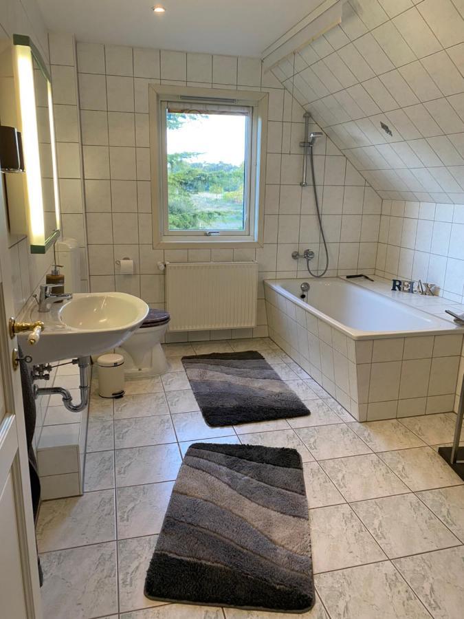 Fuhlendorf  Freistehendes Einfamilienhaus Mit Boddenblick Naehe Ostsee מראה חיצוני תמונה